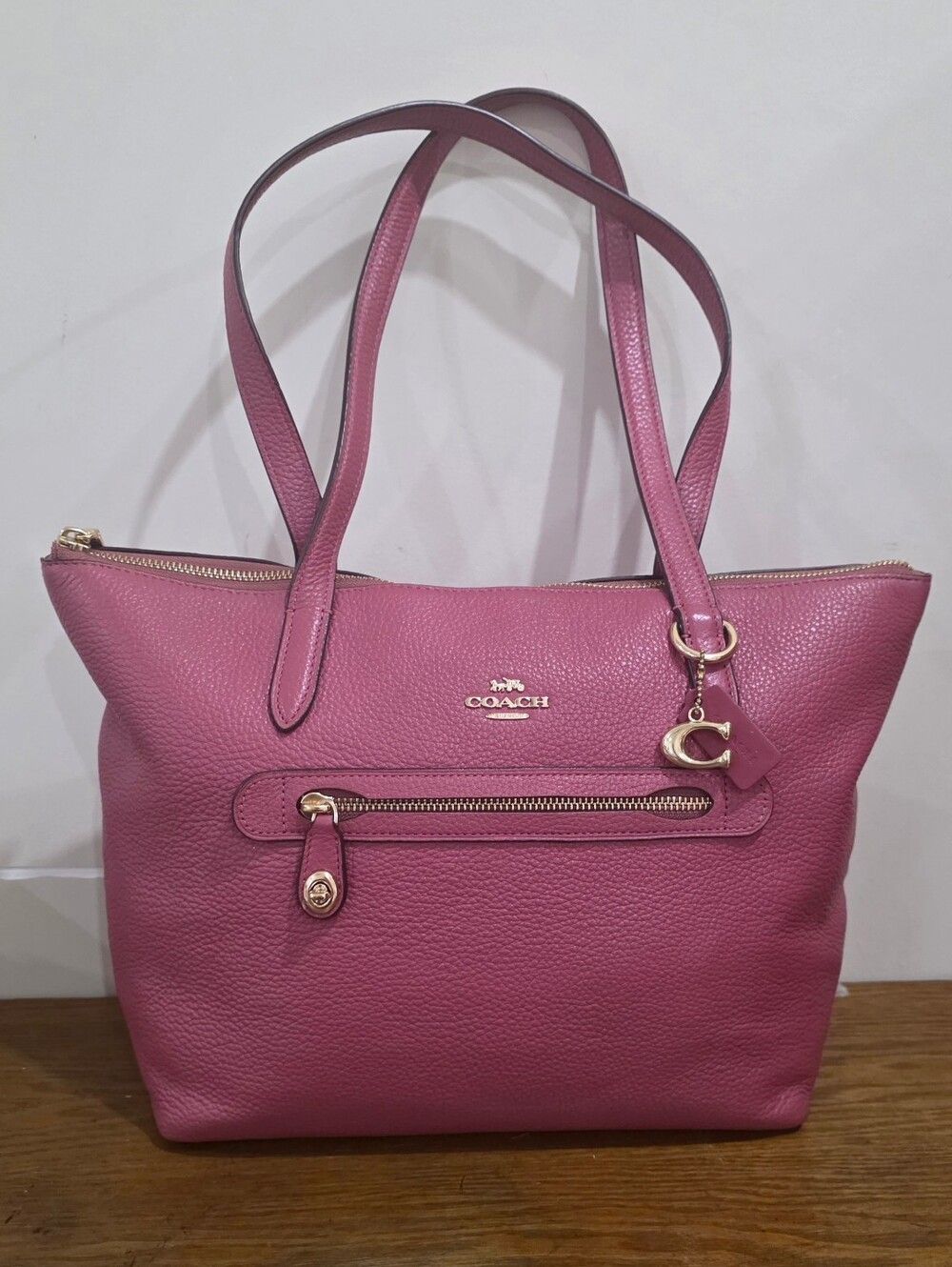 Like new!Coach Dusty pink Pebbled Leather Tote Bag